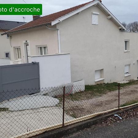 Stade Ol Et Grand Large Decines-Charpieu Exterior photo