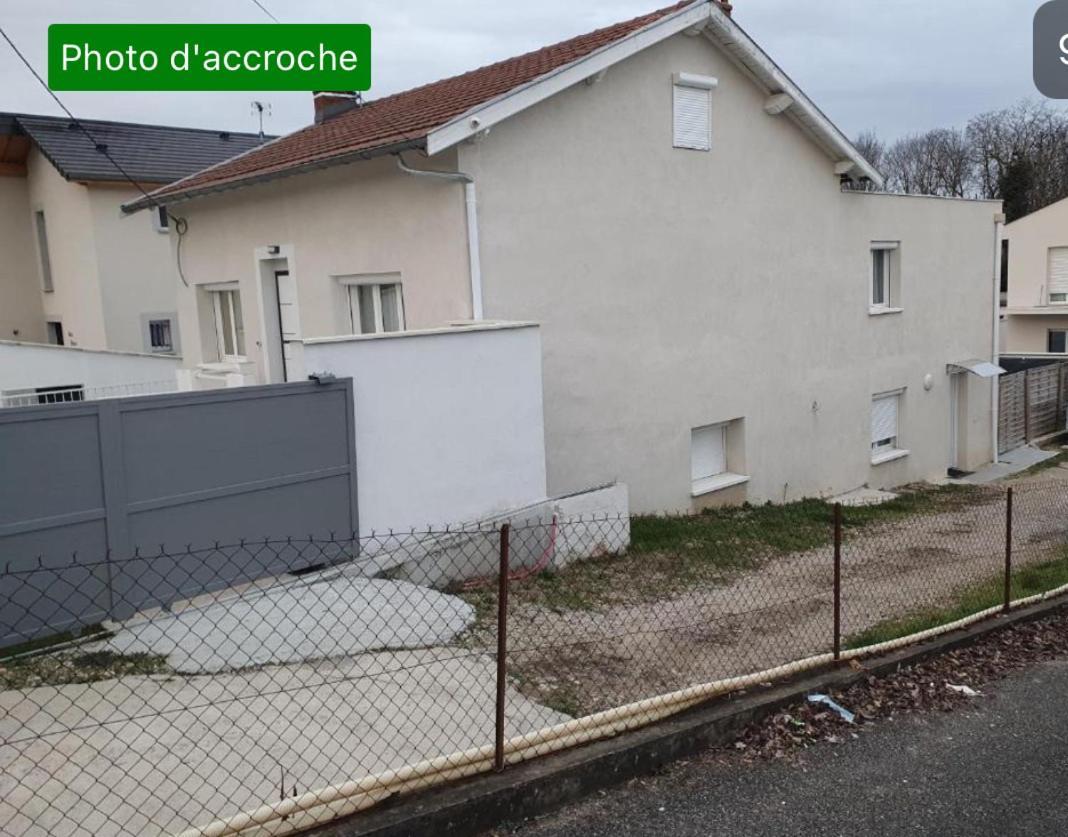 Stade Ol Et Grand Large Decines-Charpieu Exterior photo